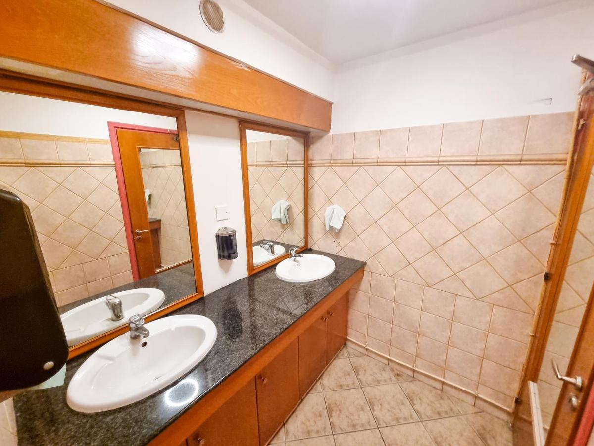 Unique City Hostel 100 Meters From Beach Ларнака Екстериор снимка
