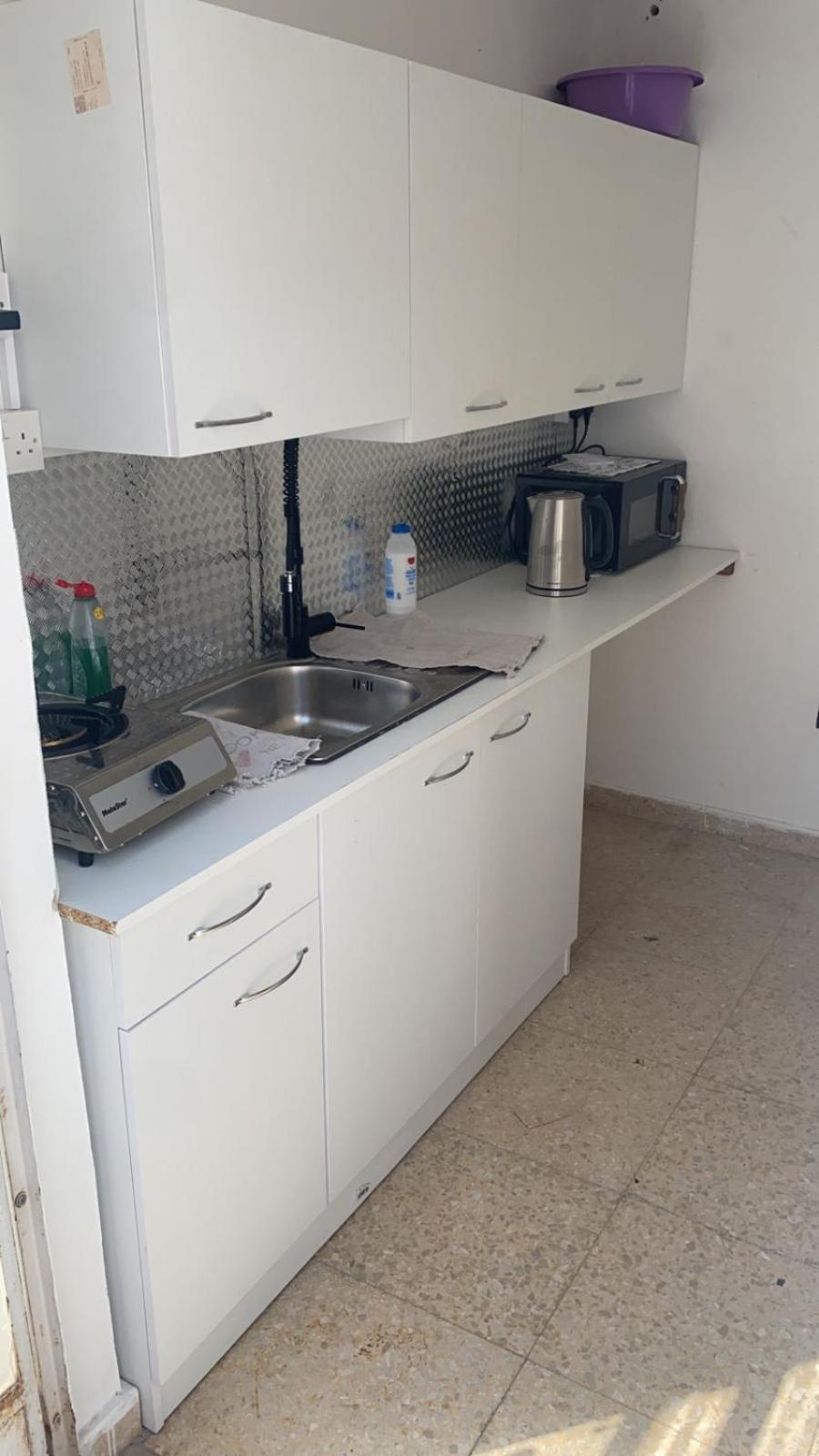 Unique City Hostel 100 Meters From Beach Ларнака Екстериор снимка